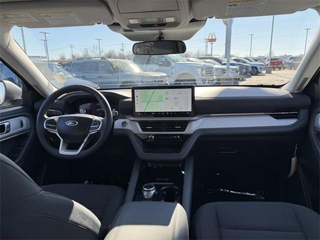 new 2025 Ford Explorer car, priced at $41,101