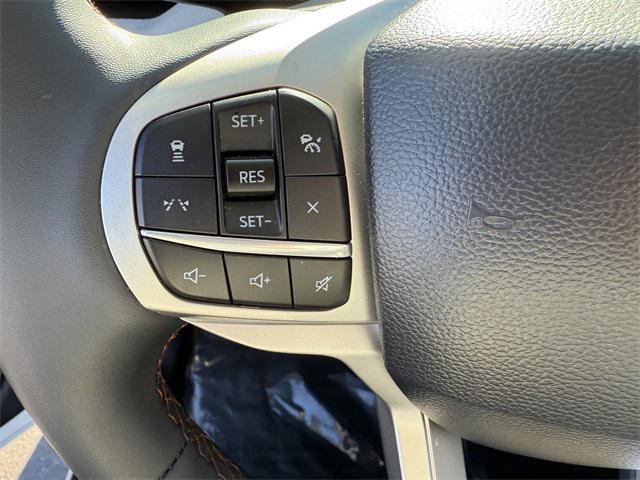 new 2025 Ford Explorer car, priced at $41,101