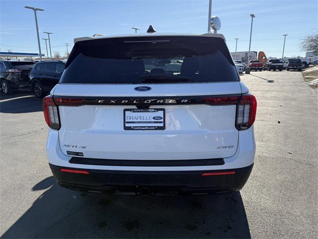 new 2025 Ford Explorer car, priced at $41,101