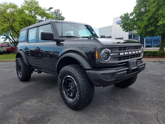 new 2025 Ford Bronco car, priced at $48,905