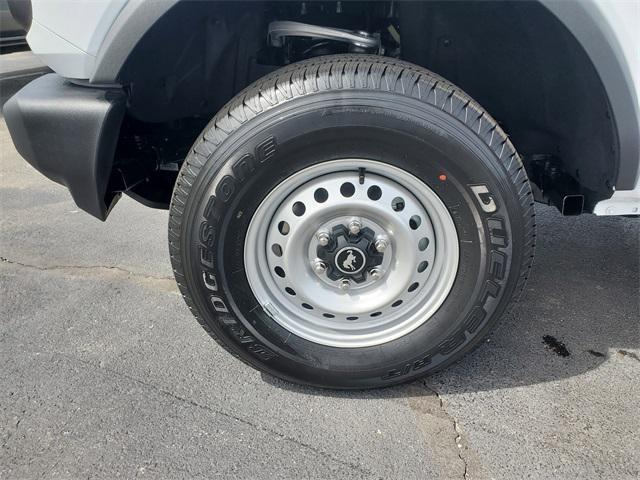 new 2025 Ford Bronco car, priced at $39,489