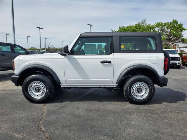 new 2025 Ford Bronco car, priced at $39,489