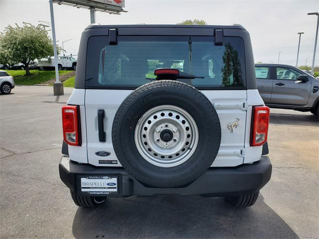 new 2025 Ford Bronco car, priced at $39,489