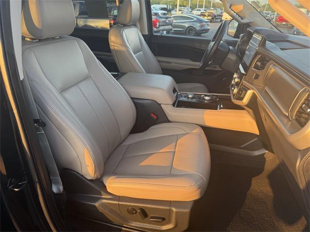 used 2024 Ford Expedition car, priced at $57,491