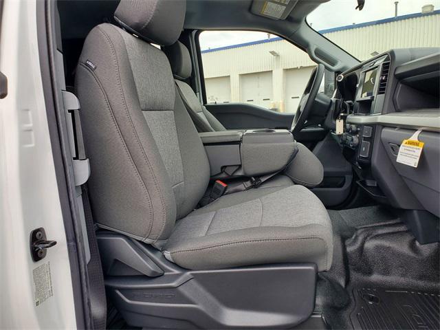 new 2025 Ford F-450 car, priced at $61,072