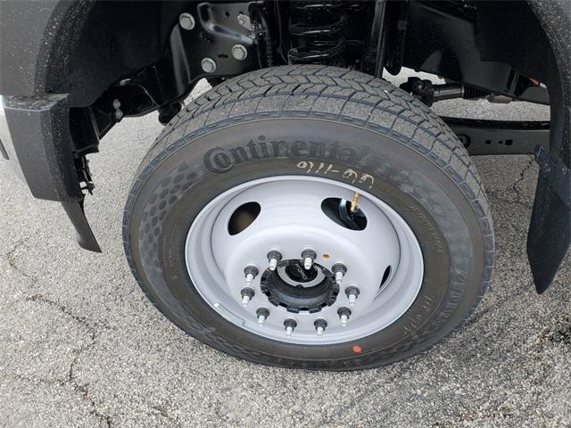 new 2025 Ford F-450 car, priced at $61,072