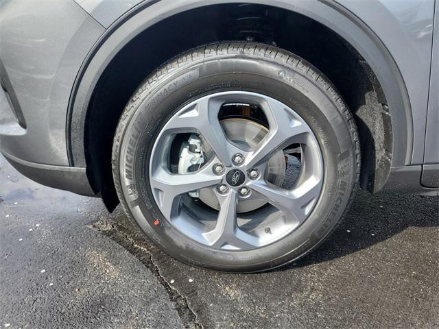 new 2025 Ford Escape car, priced at $34,224