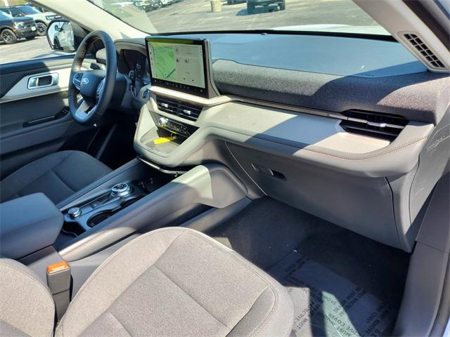 new 2025 Ford Explorer car, priced at $40,541