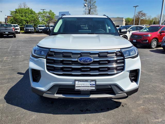 new 2025 Ford Explorer car, priced at $40,541
