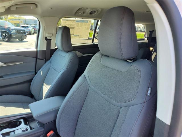 new 2025 Ford Explorer car, priced at $40,541