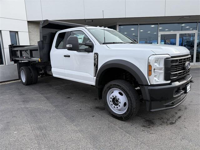 new 2024 Ford F-450 car, priced at $58,106