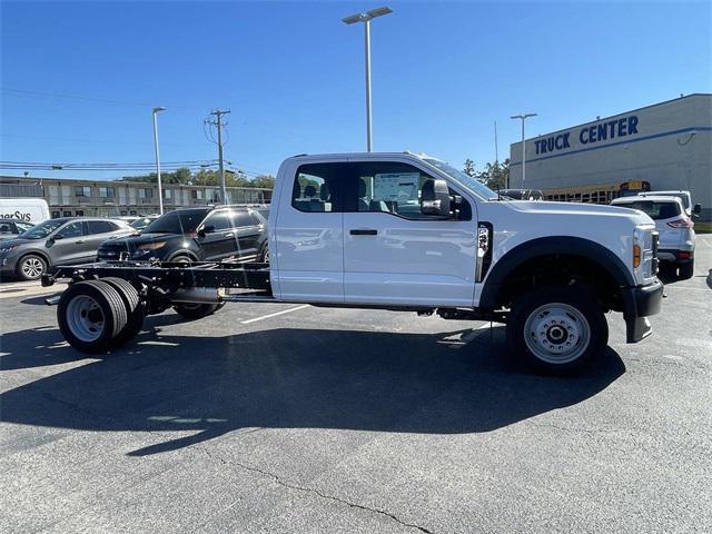 new 2024 Ford F-450 car, priced at $58,106