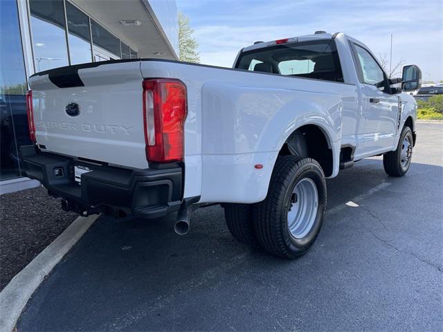 new 2024 Ford F-350 car, priced at $49,500