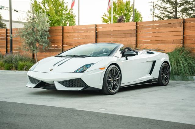 used 2013 Lamborghini Gallardo car, priced at $200,000