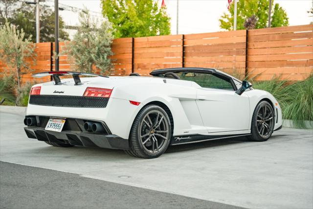 used 2013 Lamborghini Gallardo car, priced at $200,000