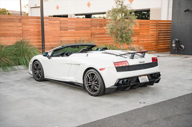 used 2013 Lamborghini Gallardo car, priced at $200,000