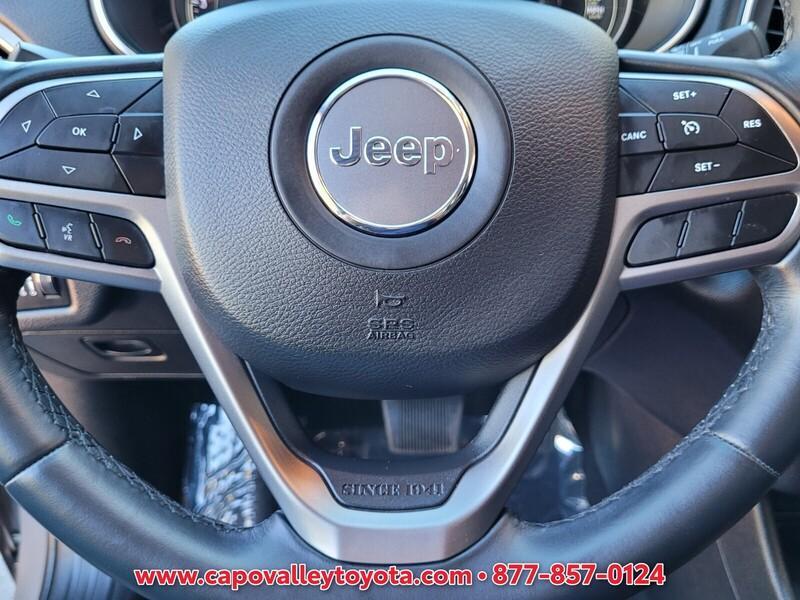 used 2020 Jeep Cherokee car, priced at $19,792