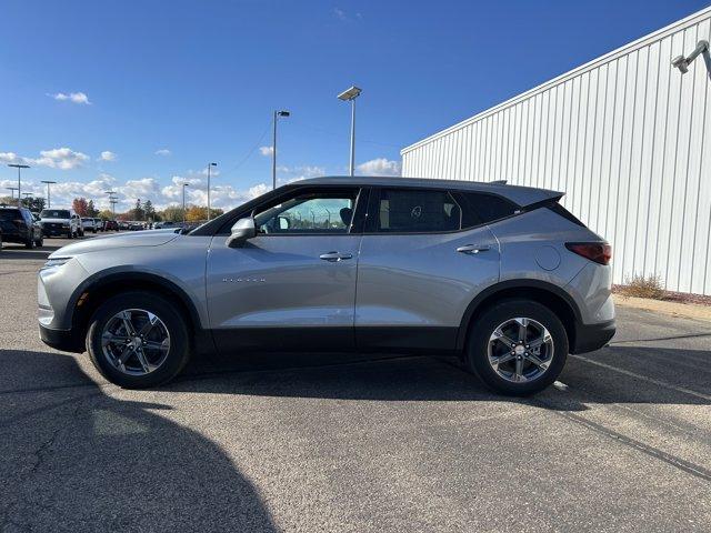 new 2025 Chevrolet Blazer car, priced at $39,215