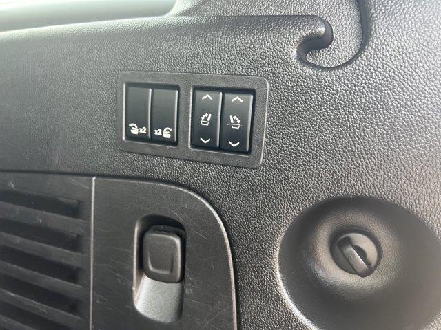 used 2020 GMC Yukon XL car, priced at $15,995