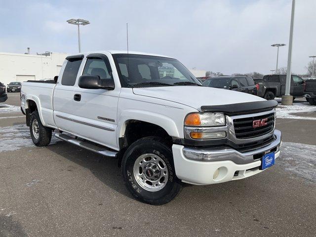 used 2005 GMC Sierra 2500 car, priced at $13,499