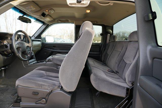 used 2005 GMC Sierra 2500 car, priced at $8,500