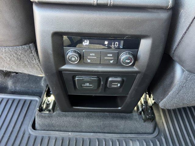 used 2022 Chevrolet Traverse car, priced at $31,495