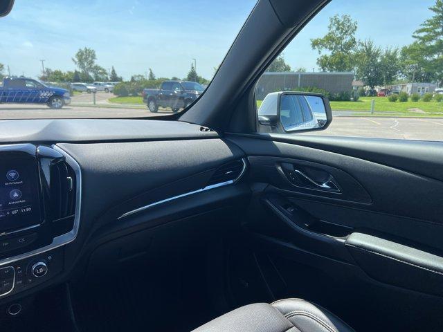 used 2022 Chevrolet Traverse car, priced at $31,495