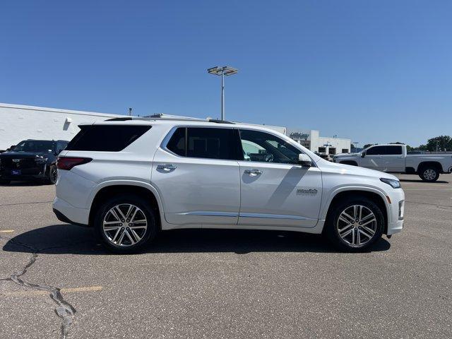 used 2022 Chevrolet Traverse car, priced at $31,495