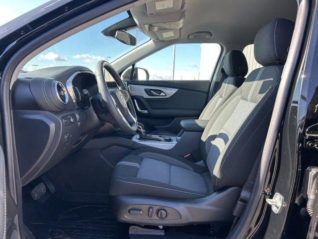 new 2025 Chevrolet Blazer car, priced at $39,984