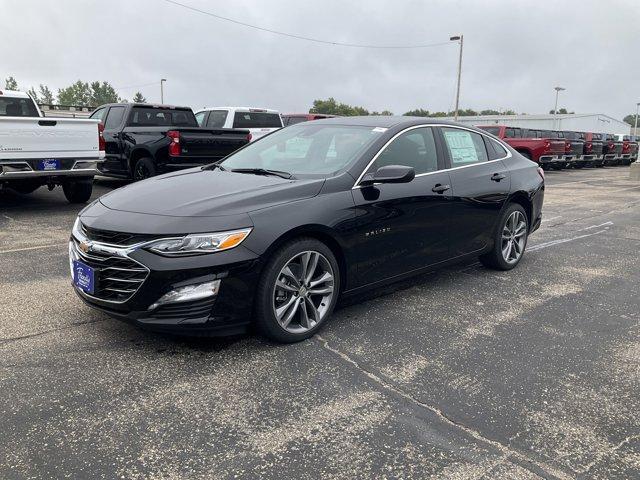 new 2025 Chevrolet Malibu car, priced at $32,520