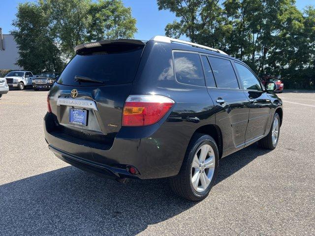 used 2010 Toyota Highlander car, priced at $11,995