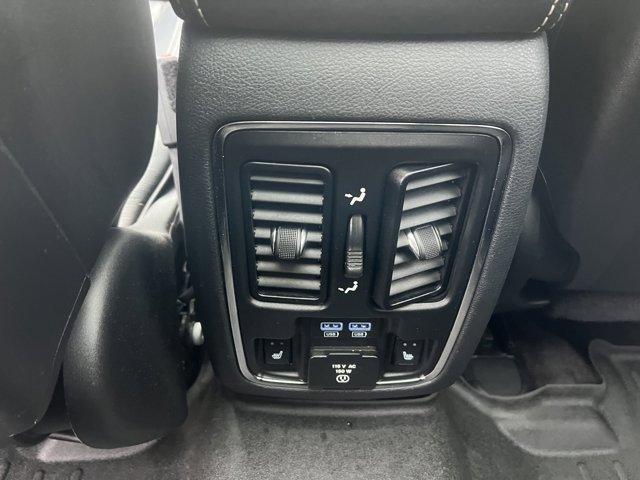 used 2016 Jeep Grand Cherokee car, priced at $15,995