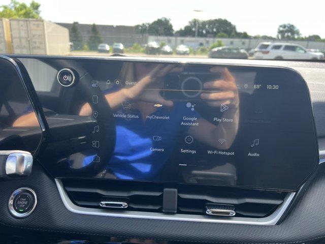 new 2026 Chevrolet Equinox car, priced at $29,700