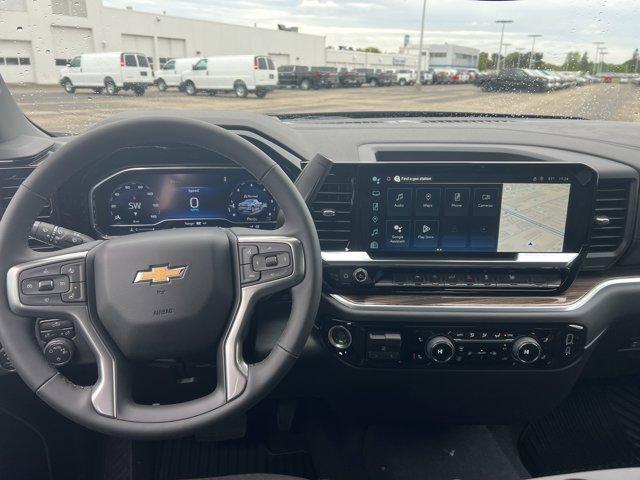 new 2025 Chevrolet Silverado 1500 car, priced at $46,095