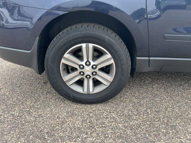 used 2015 Chevrolet Traverse car, priced at $8,000