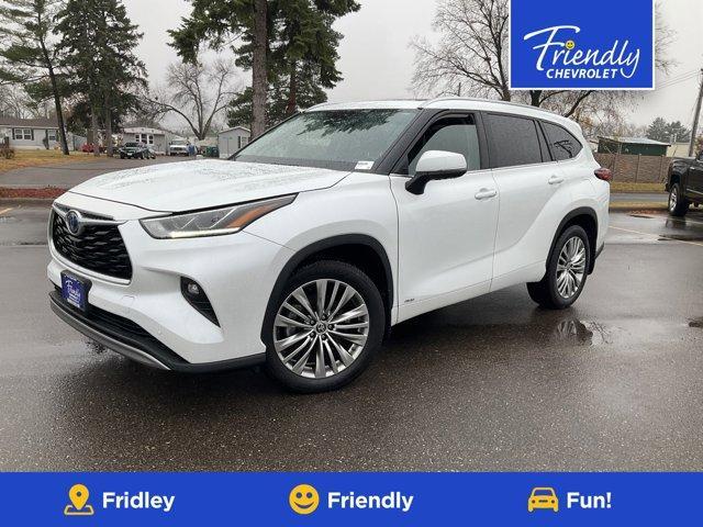 used 2022 Toyota Highlander Hybrid car, priced at $46,999