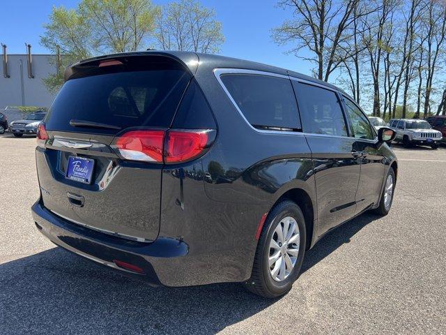 used 2017 Chrysler Pacifica car, priced at $7,695