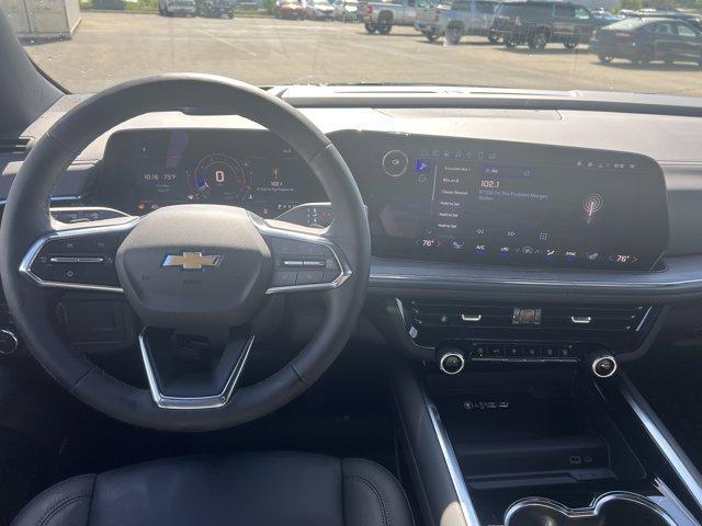 new 2025 Chevrolet Suburban car, priced at $69,199