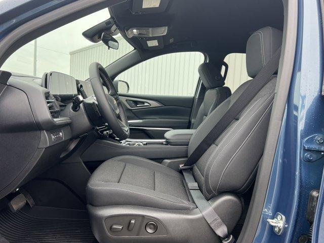 new 2025 Chevrolet Traverse car, priced at $43,150