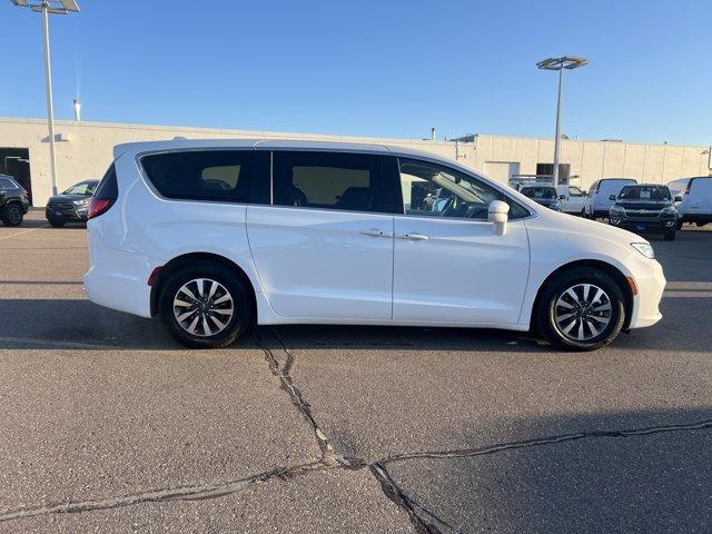 used 2022 Chrysler Pacifica Hybrid car, priced at $21,495