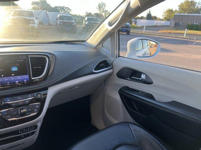 used 2022 Chrysler Pacifica Hybrid car, priced at $21,495