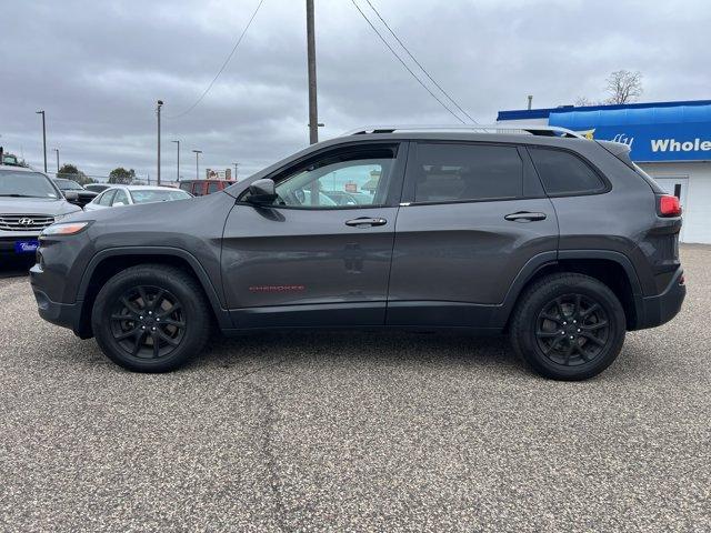 used 2015 Jeep Cherokee car, priced at $12,995