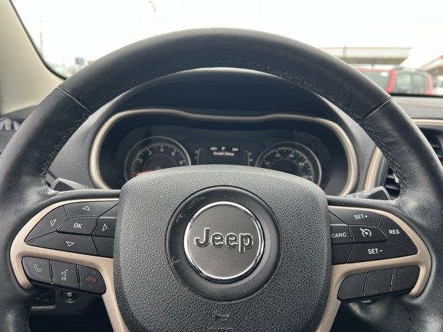 used 2015 Jeep Cherokee car, priced at $12,995