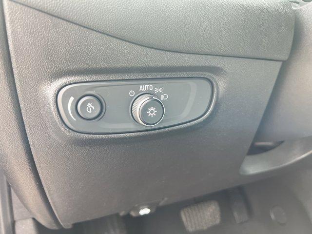 used 2022 Chevrolet Equinox car, priced at $17,695