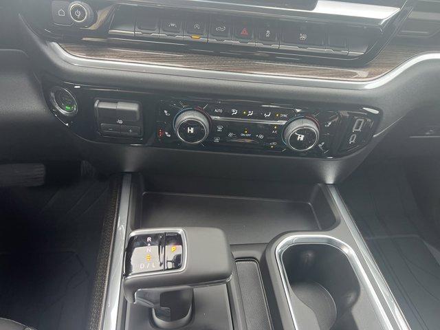 new 2025 Chevrolet Silverado 1500 car, priced at $57,635