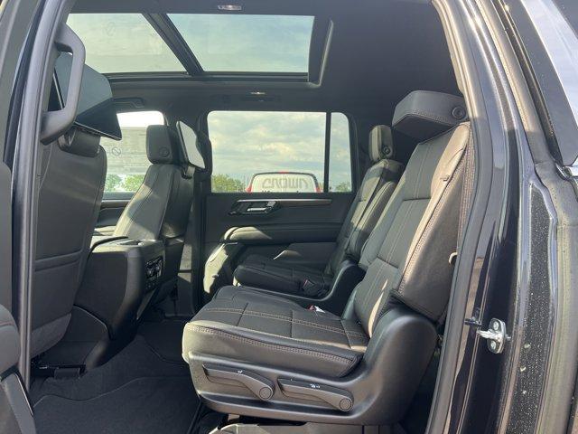 new 2025 Chevrolet Suburban car, priced at $89,475