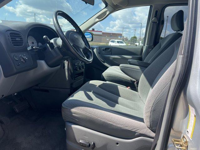 used 2006 Dodge Grand Caravan car, priced at $4,995