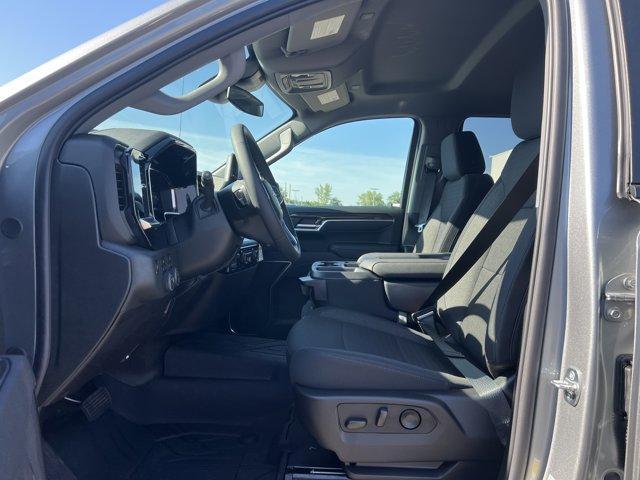 new 2025 Chevrolet Silverado 1500 car, priced at $46,910