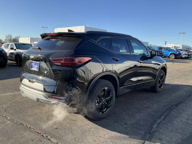 new 2025 Chevrolet Blazer car, priced at $37,104