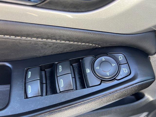 used 2023 Chevrolet Traverse car, priced at $33,995